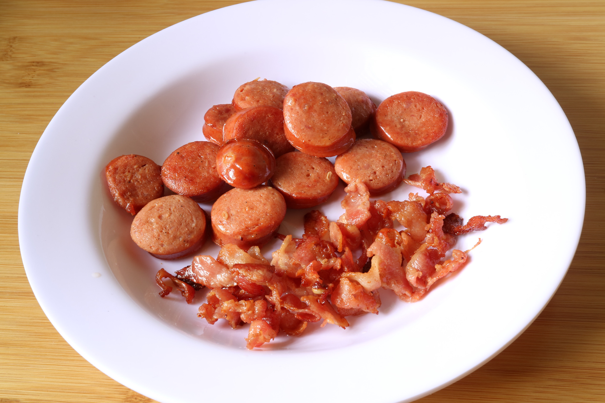 bacon and italian sausage cuts